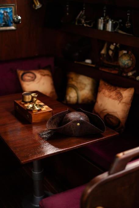 The Captains Locker - 30Ft Yacht San Miguel de Abona Buitenkant foto