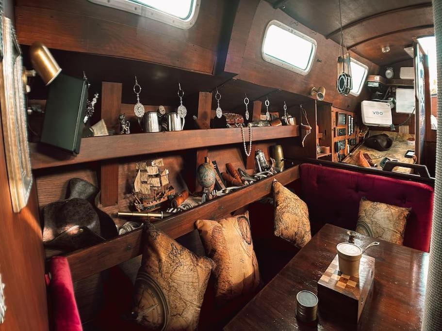 The Captains Locker - 30Ft Yacht San Miguel de Abona Buitenkant foto