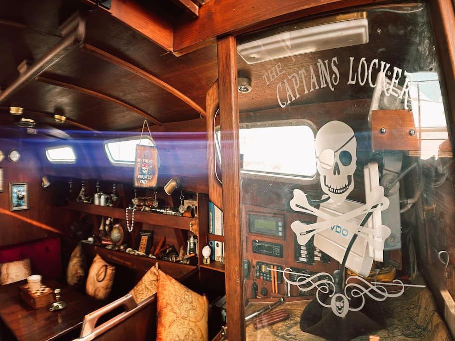 The Captains Locker - 30Ft Yacht San Miguel de Abona Buitenkant foto