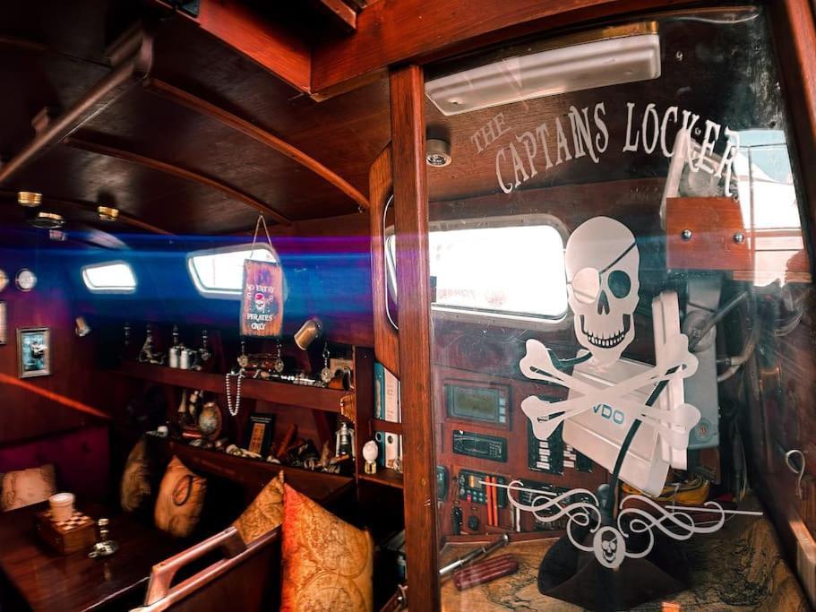 The Captains Locker - 30Ft Yacht San Miguel de Abona Buitenkant foto