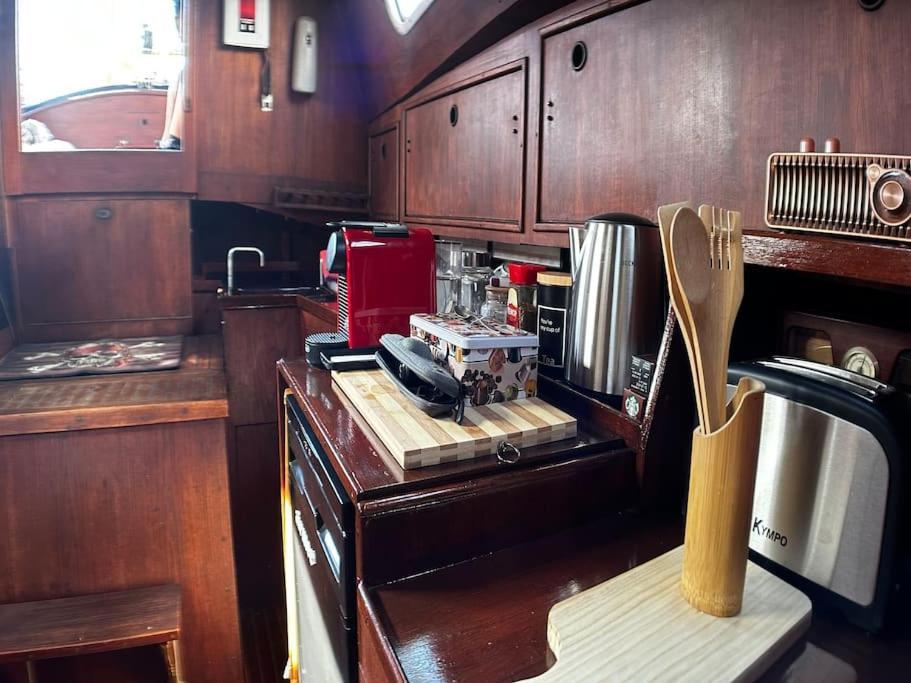 The Captains Locker - 30Ft Yacht San Miguel de Abona Buitenkant foto